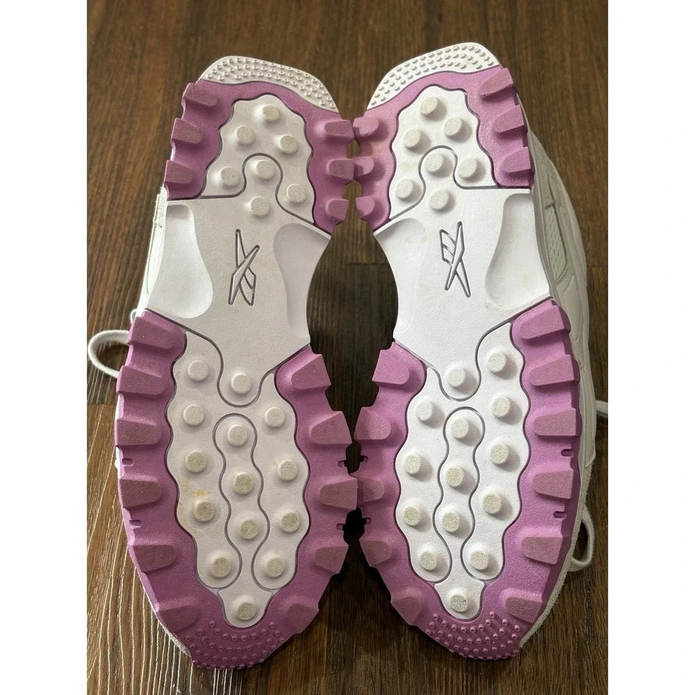 Reebok Cardi B Women's Size 7.5 Shoes Sneakers Classic Leather Ultraberry HQ6024
